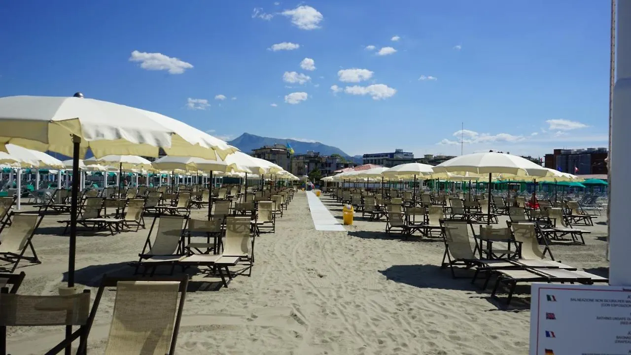 Holiday home Stabilimento Balneare Citta Giardino - Casa Vacanza Viareggio