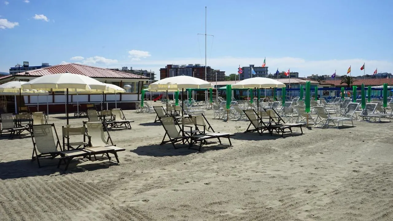 Stabilimento Balneare Citta Giardino - Casa Vacanza Viareggio 0*,
